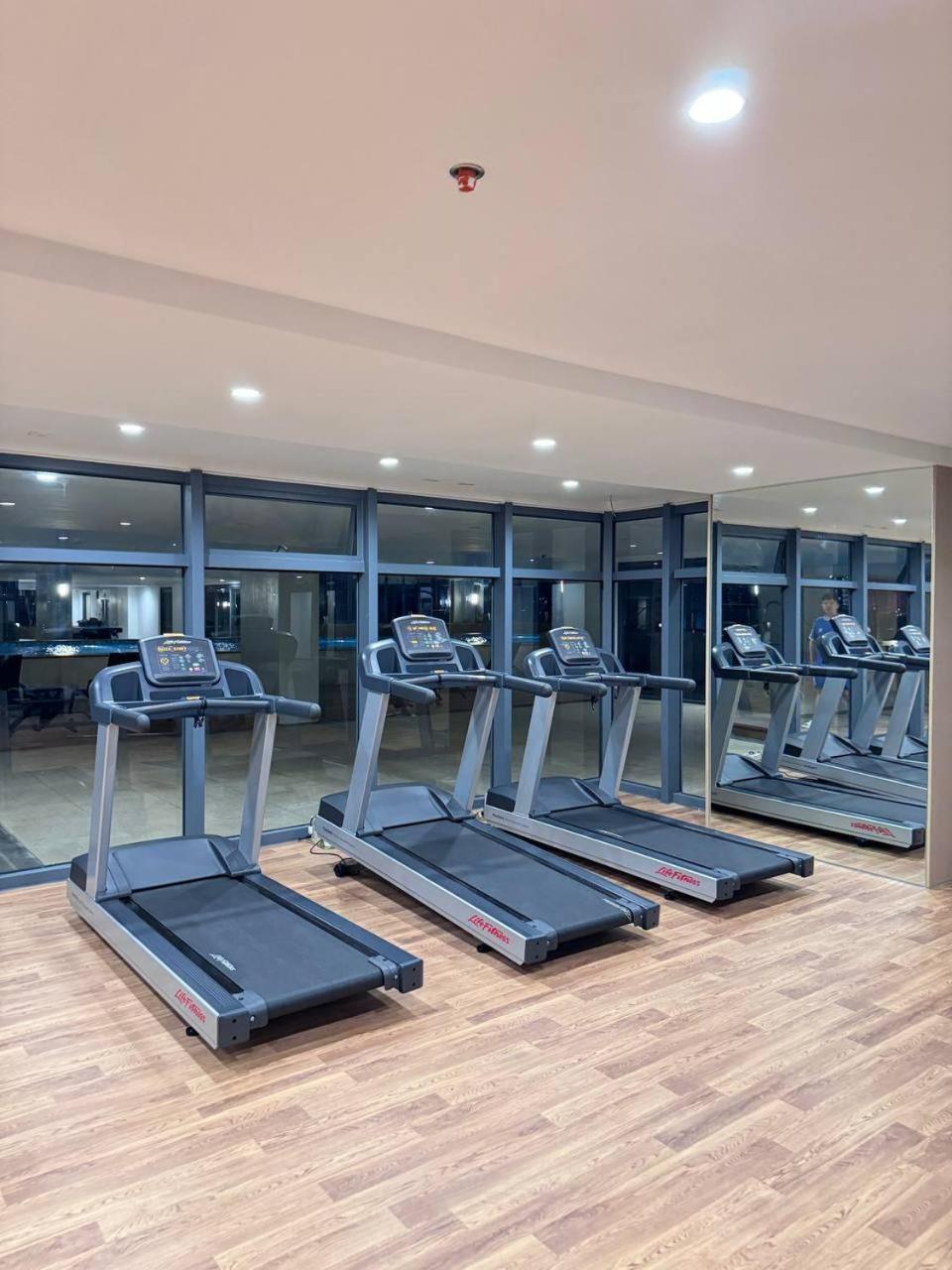 L Condotel Paranaque City Zewnętrze zdjęcie
