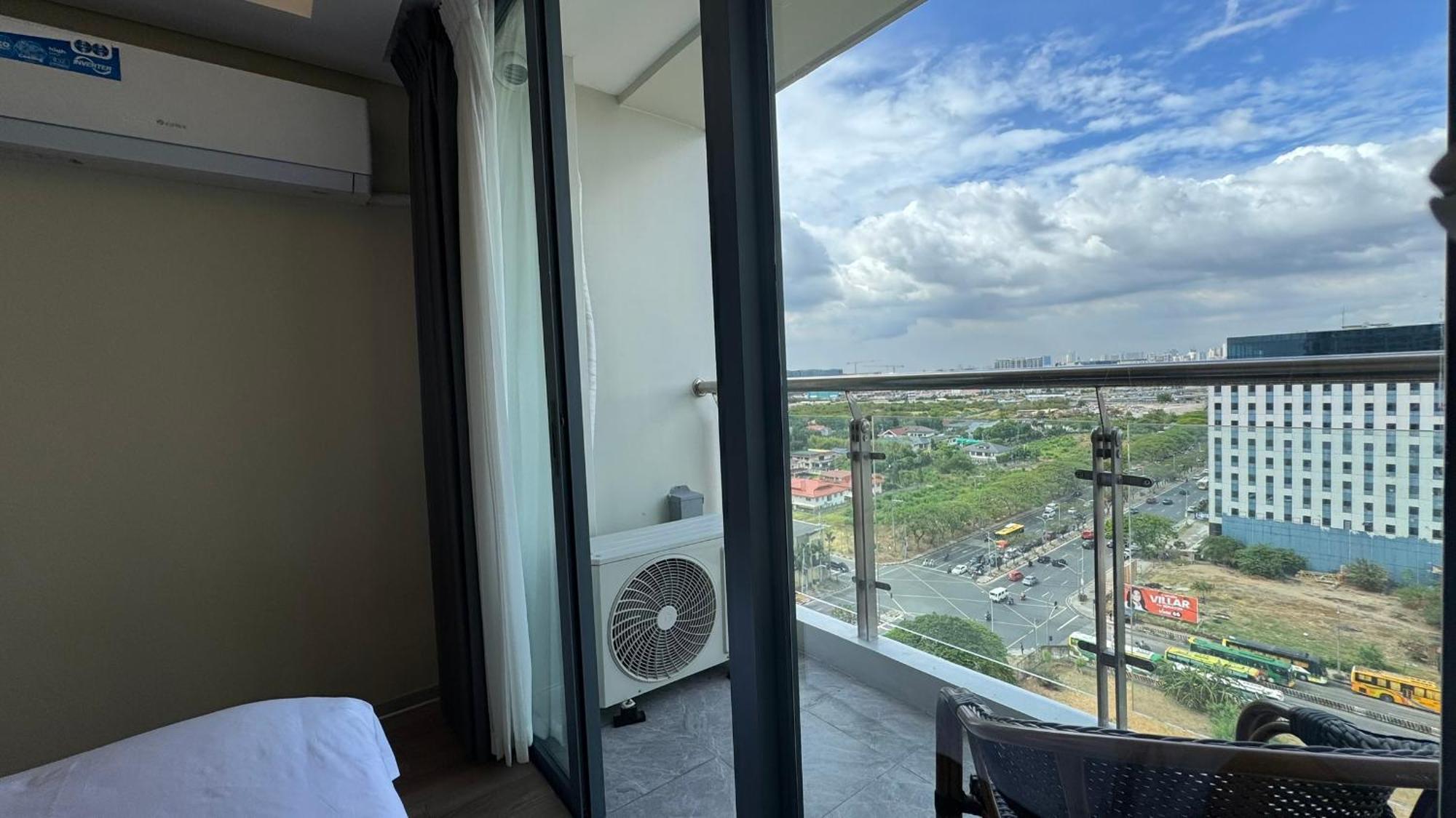 L Condotel Paranaque City Zewnętrze zdjęcie
