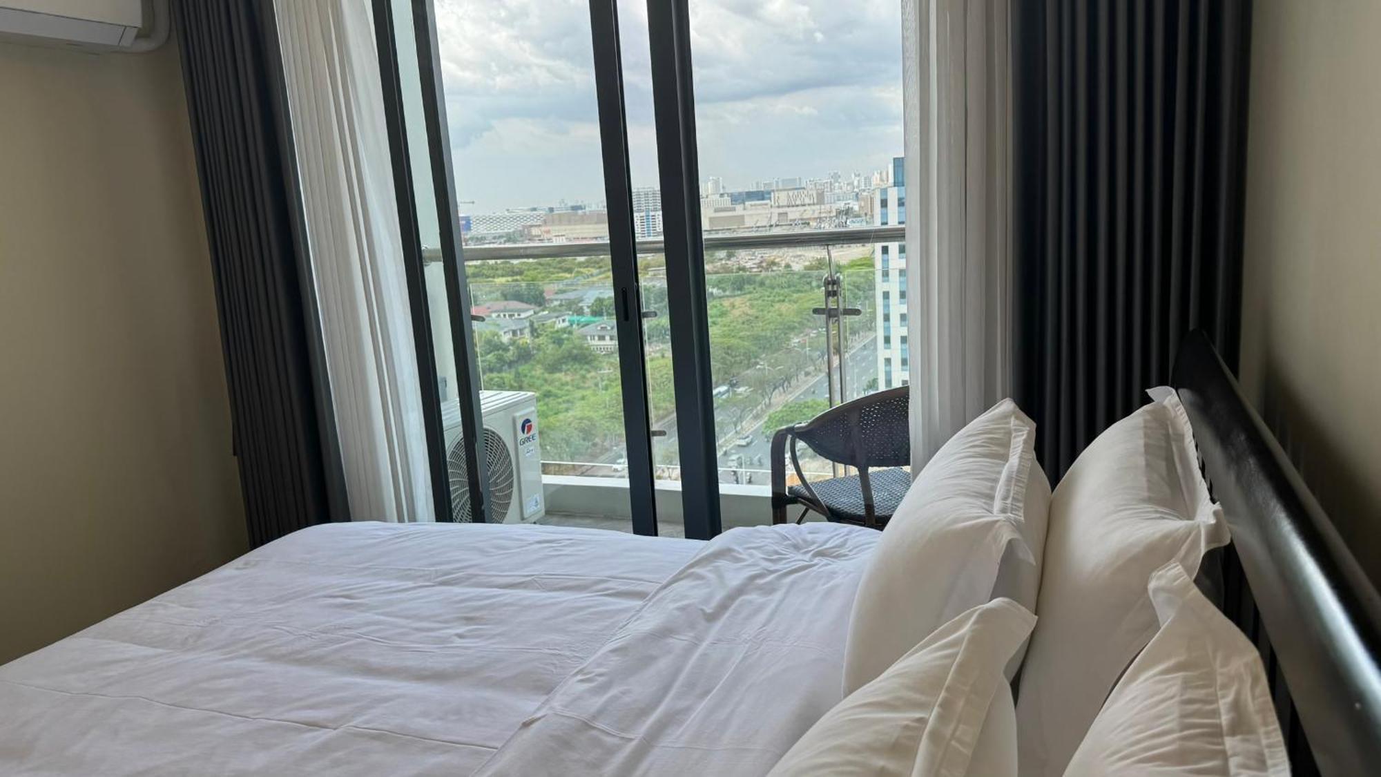 L Condotel Paranaque City Zewnętrze zdjęcie