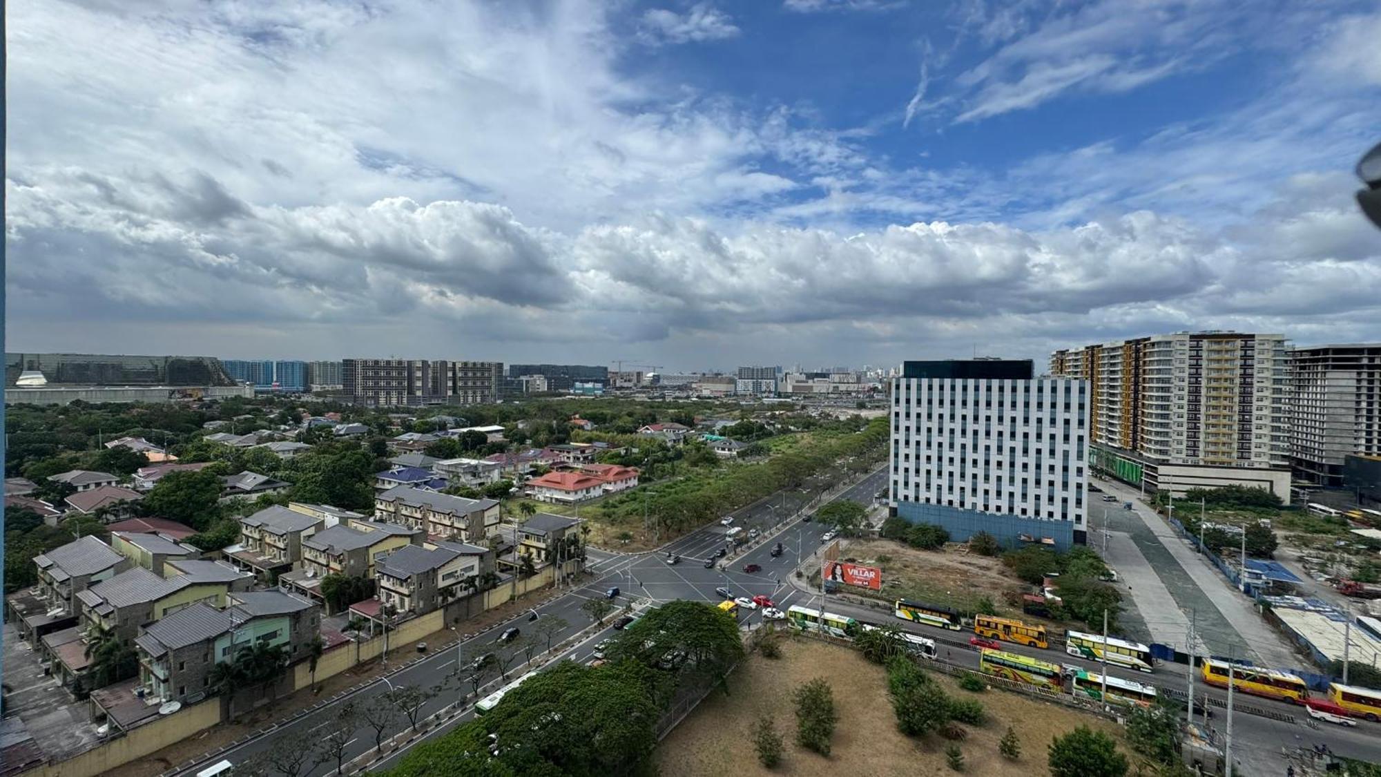 L Condotel Paranaque City Zewnętrze zdjęcie