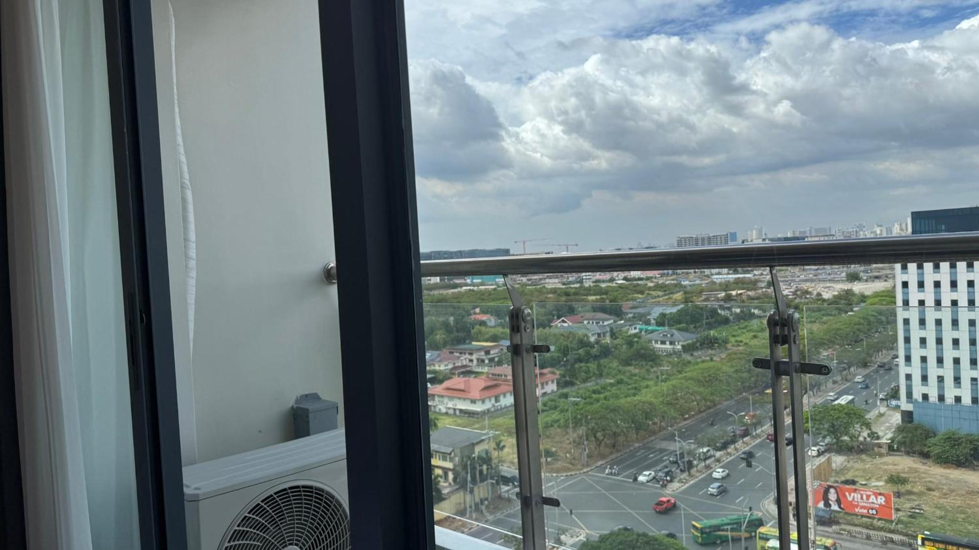 L Condotel Paranaque City Zewnętrze zdjęcie